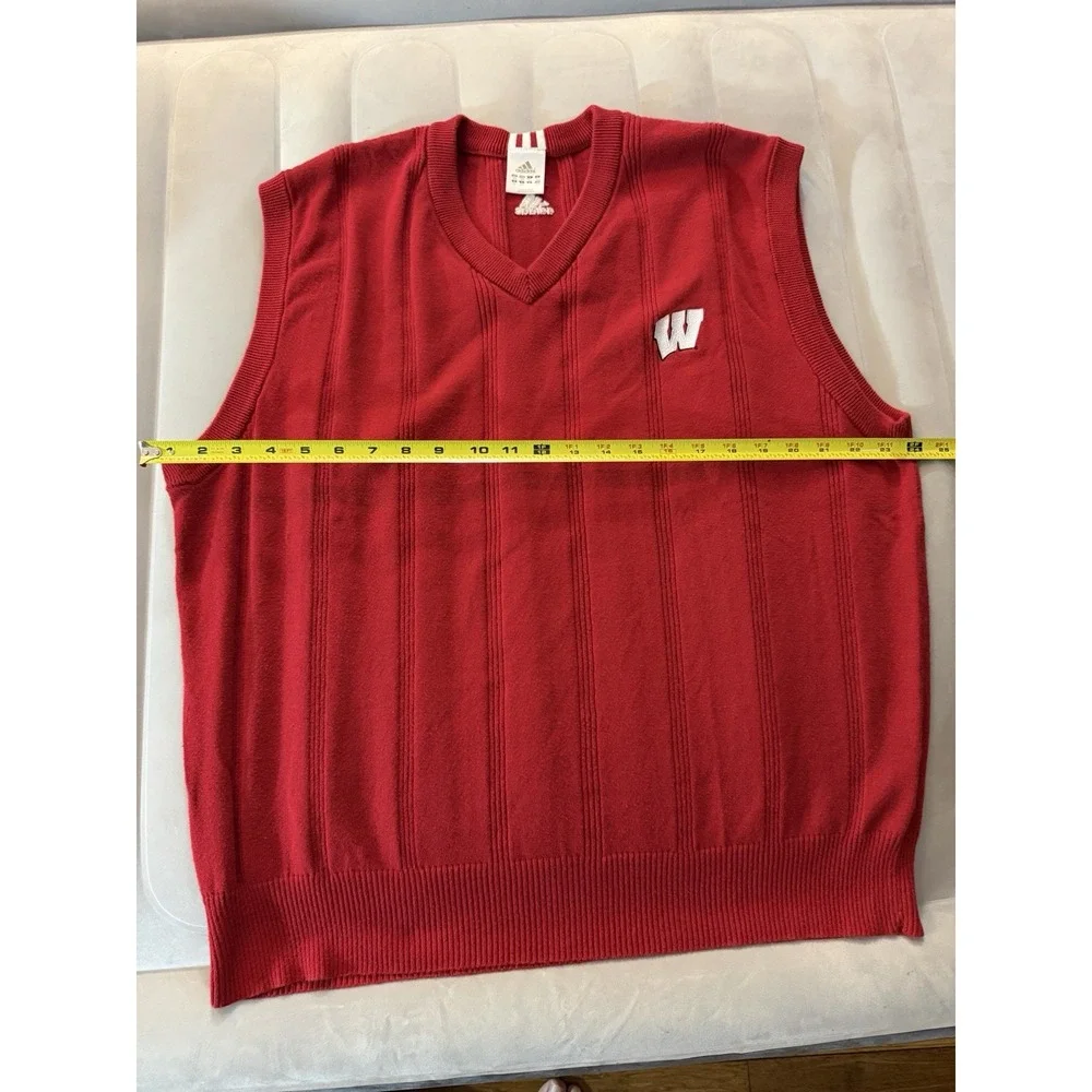 Adidas University of Wisconsin Badgers Men's 2XL Red Knit Sweater Vest Vtg